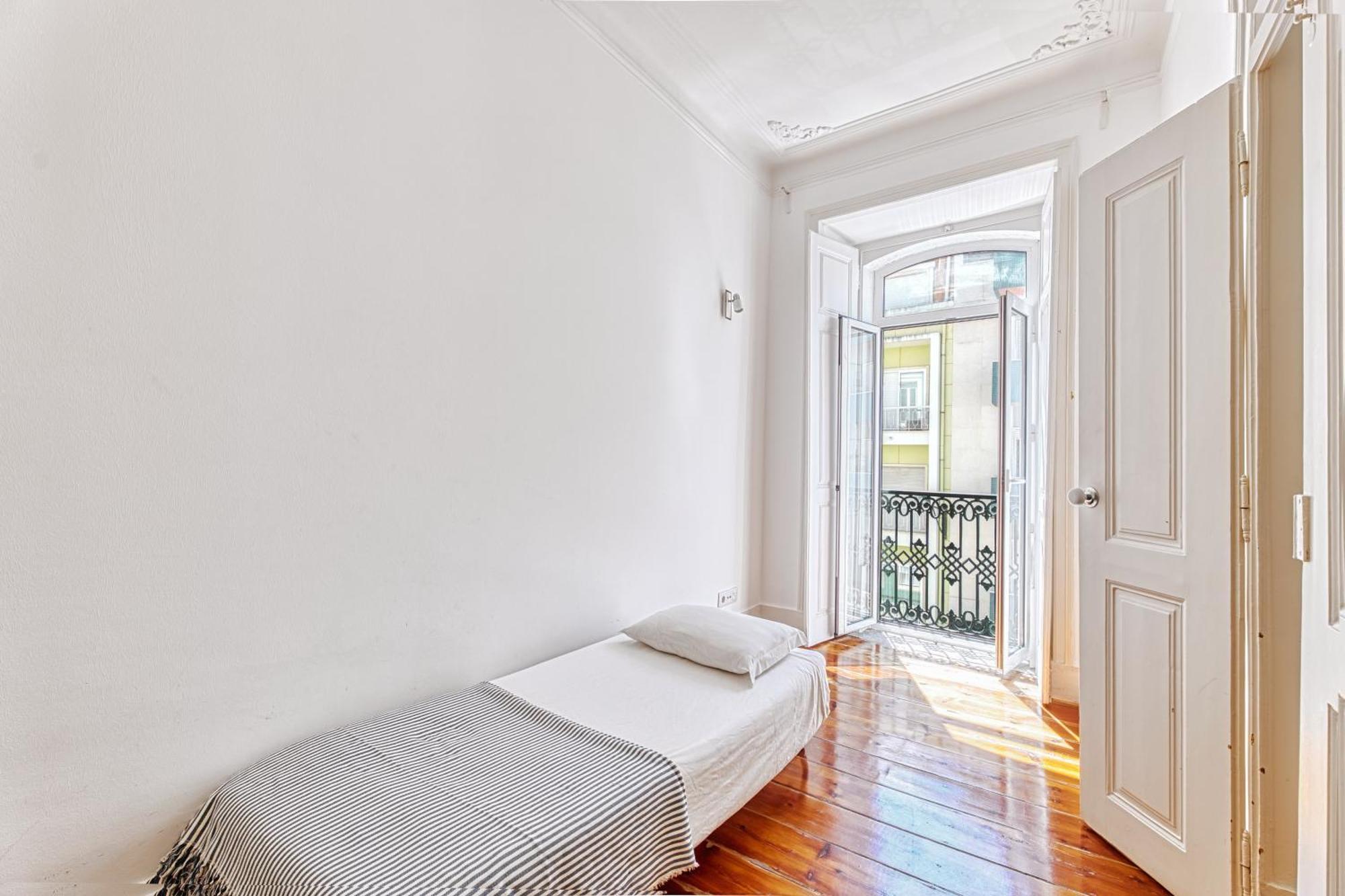 Inloveapartments - City Center For Family Lisbon Exterior photo